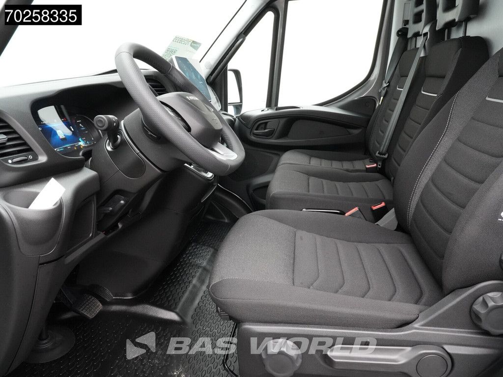Iveco Daily 35C21 BPM VRIJ! 3.0L Automaat 210PK L3H2 2025-Model Dubbellucht 3,5t Trekvermogen ACC LED CarPlay Camera Parkeersensoren Velgen 16m3 Euro6 L4H2 16m3 A/C