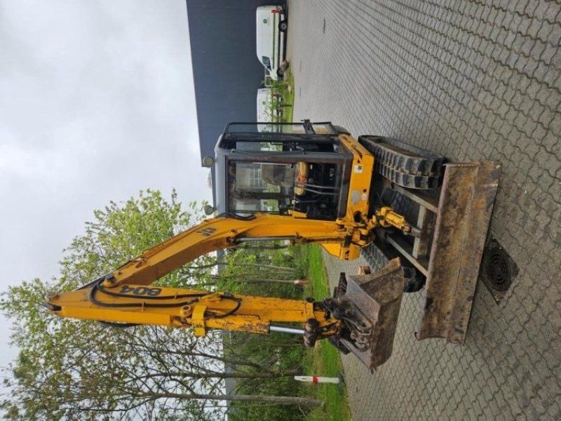 JCB 804