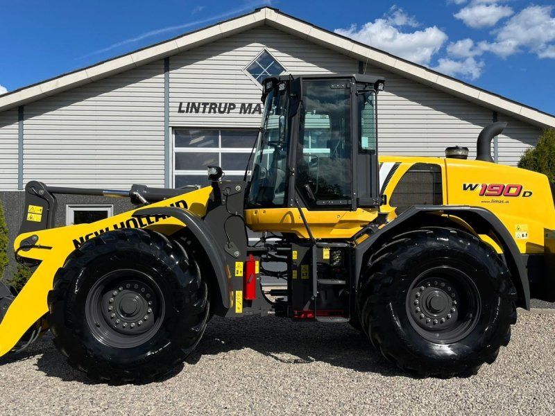 New Holland W190D  DK-Model. LONG REACH med de høje VF 710/65R30 hjulmonteri