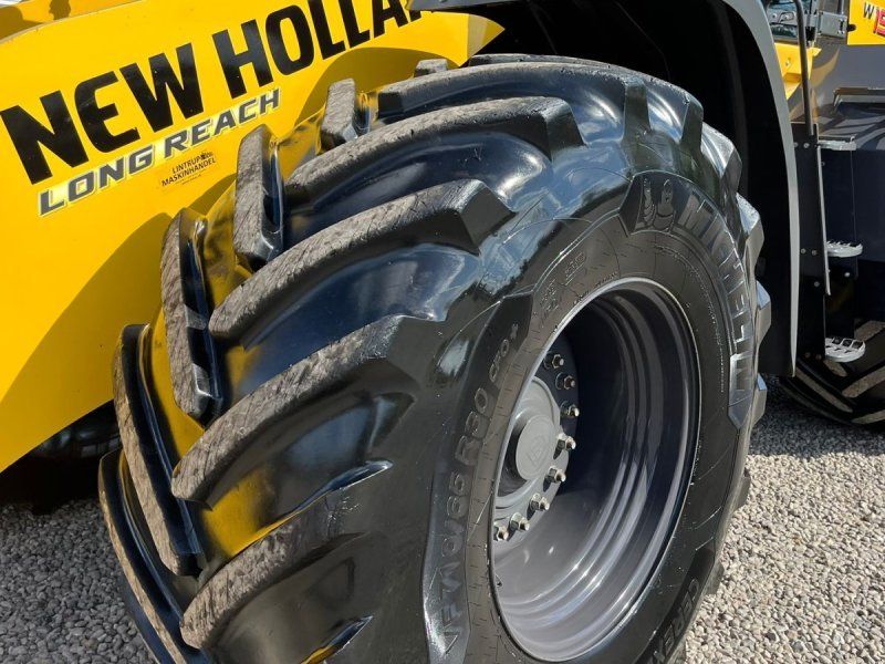 New Holland W190D  DK-Model. LONG REACH med de høje VF 710/65R30 hjulmonteri