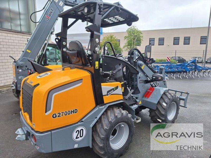 Giant G2700 HD