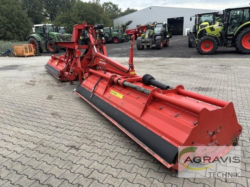 Sauerburger PEGASUS 9500 + Frontmulcher