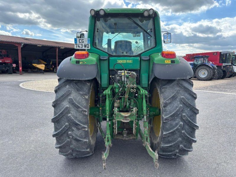 John Deere 6920