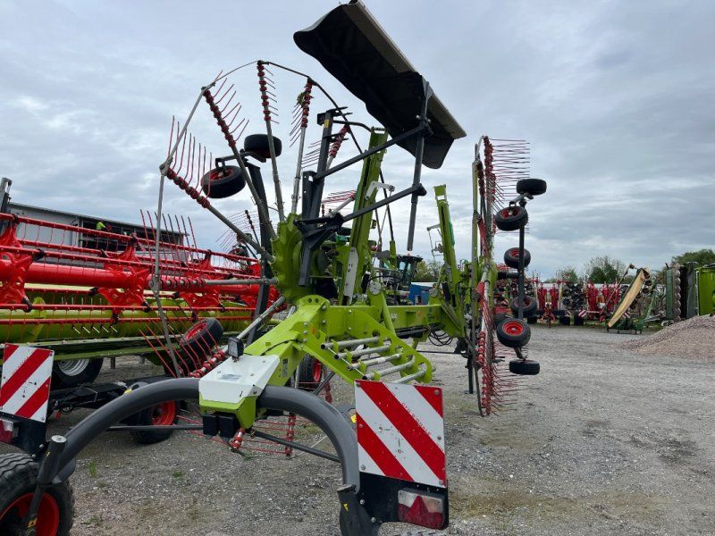Claas LINER 1900, 6-Rad-Fahrwerk