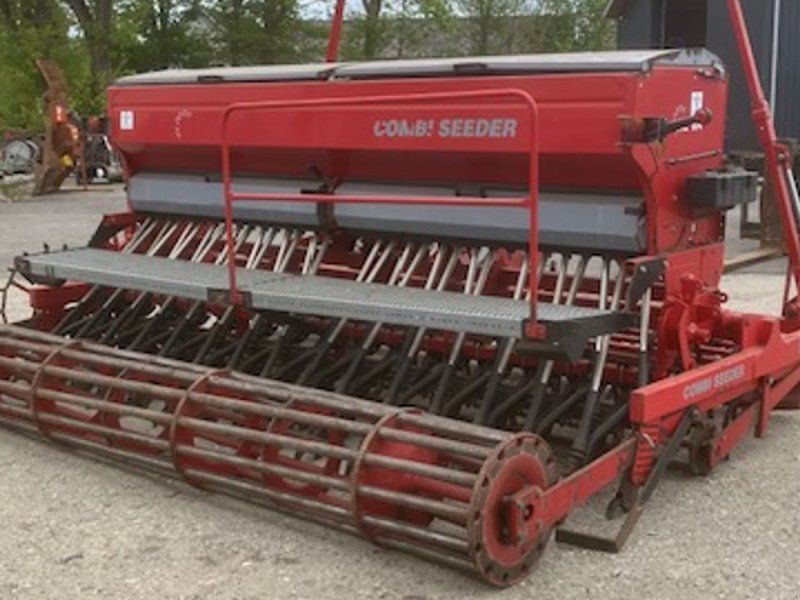 HE-VA COMBI SEEDER 4 METER