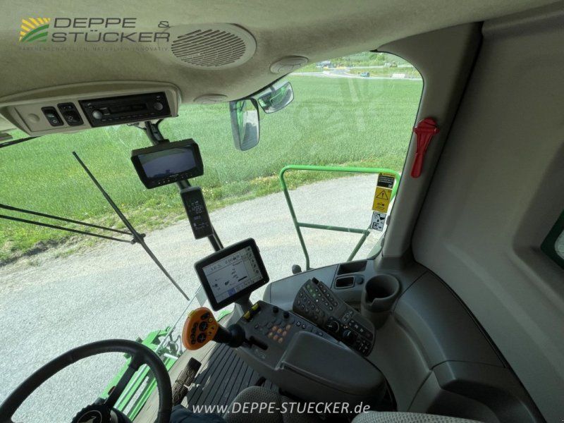 John Deere T560i HillMaster