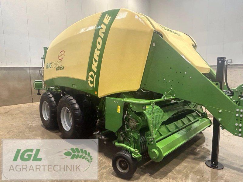 Krone BiG Pack 1270 VC