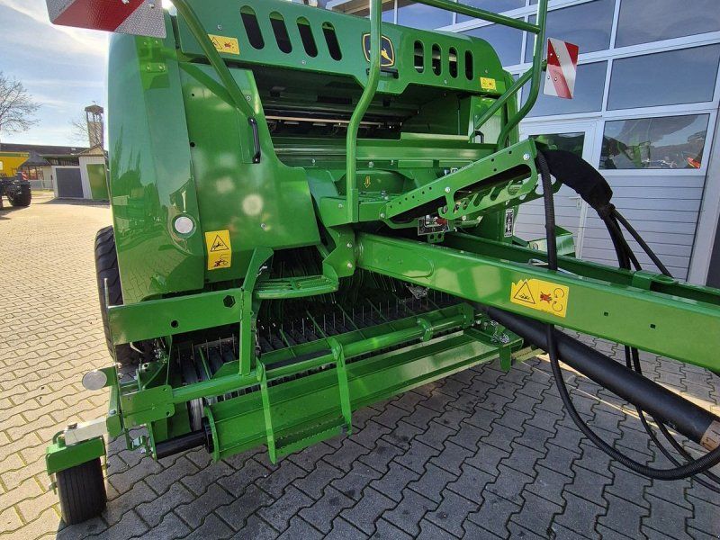 John Deere F 441 M