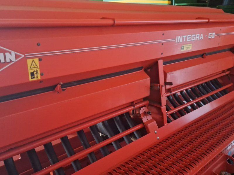 Kuhn Integra GII