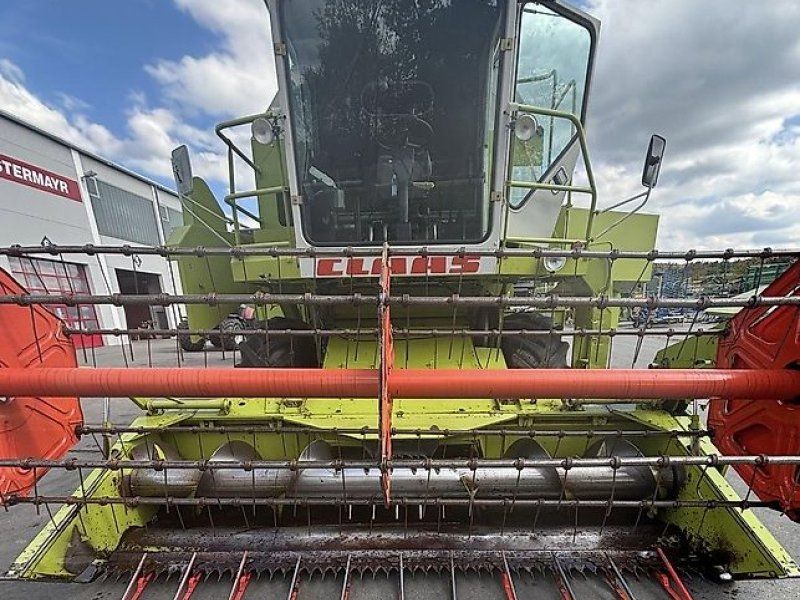 Claas Dominator 86