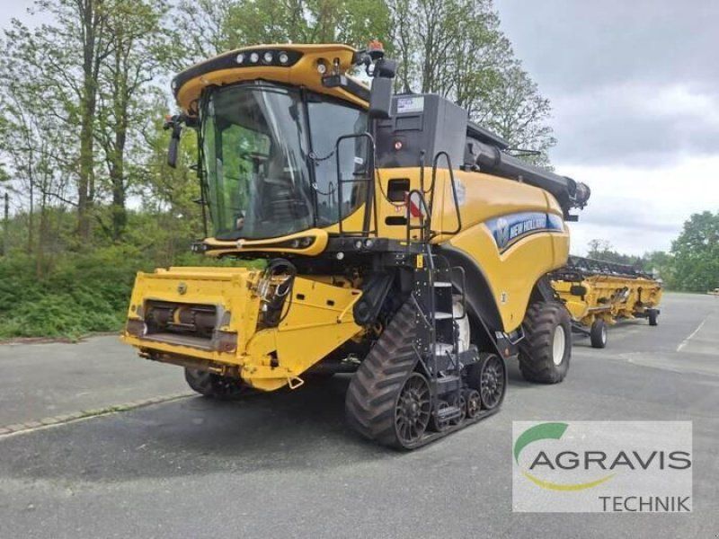 New Holland CR 9.90 RAUPE