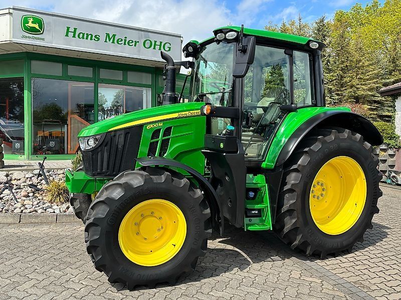 John Deere 6100M