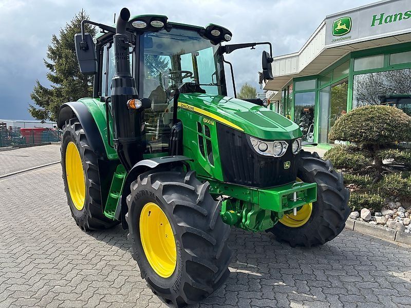 John Deere 6100M