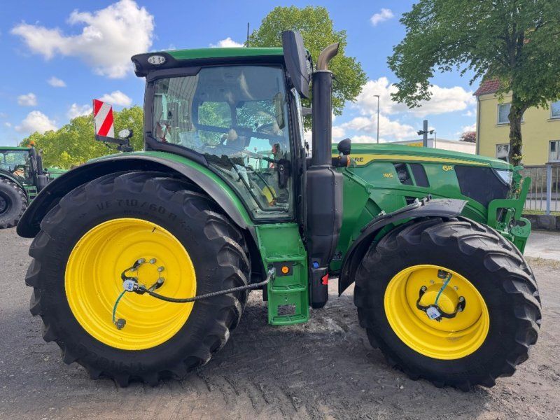 John Deere 6R 185
