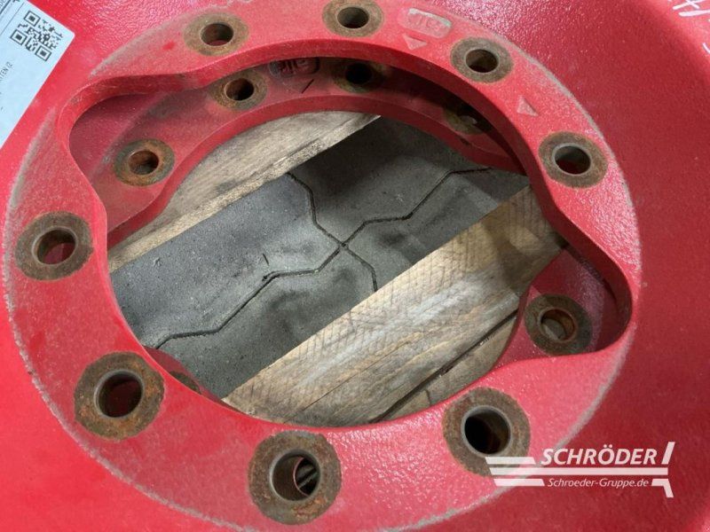 Fendt ANBAUSATZ / ADAPTERPLATTEN RADGEWICHTE