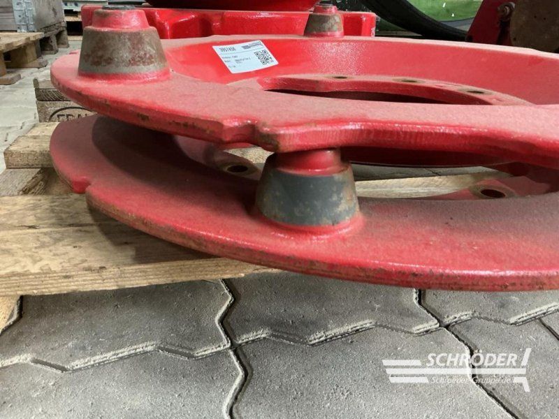 Fendt ANBAUSATZ / ADAPTERPLATTEN RADGEWICHTE