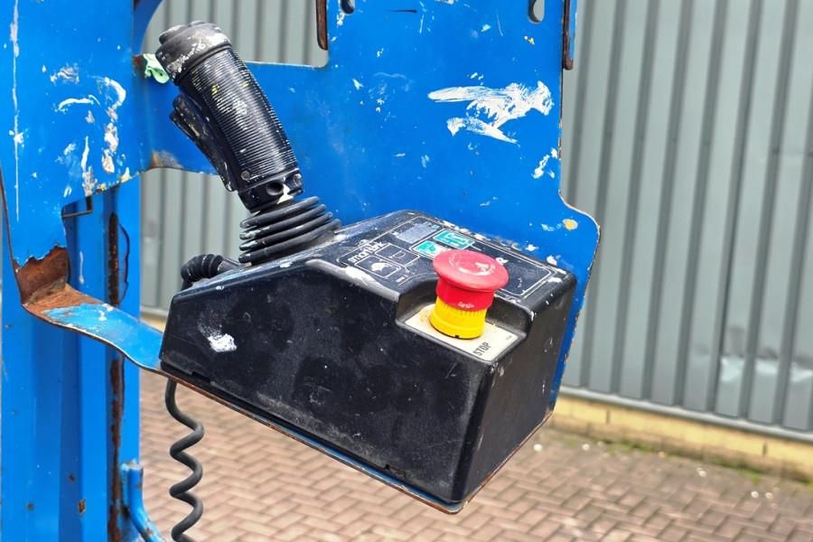 Genie GS3246 Electric, Working Height 11.75 m, 318kg Cap