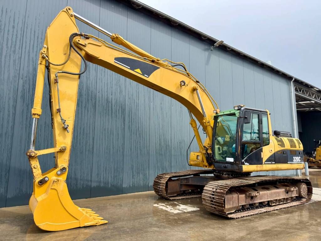 CAT 320C L | NEW CHAINS