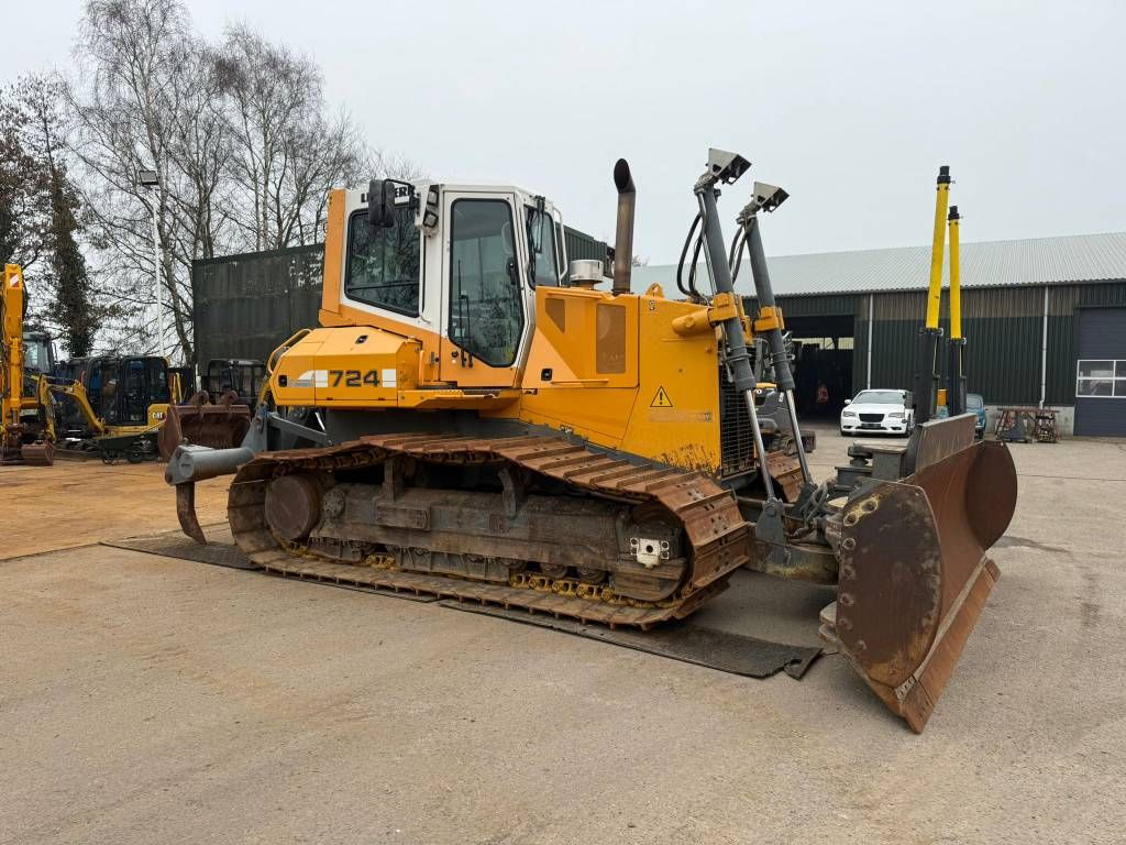 Liebherr PR 724 LGP - only 9055 hours!