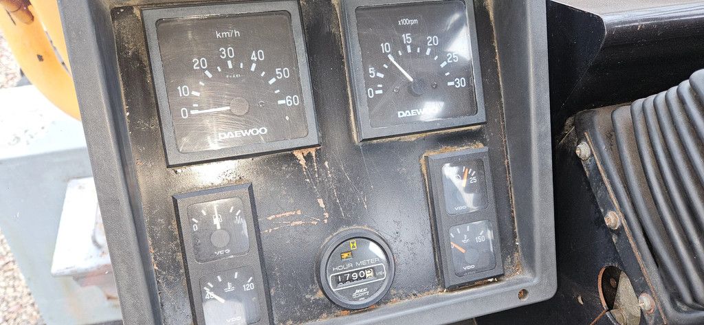 Daewoo-Doosan MEGA 200