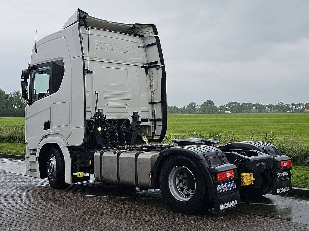 SCANIA R450