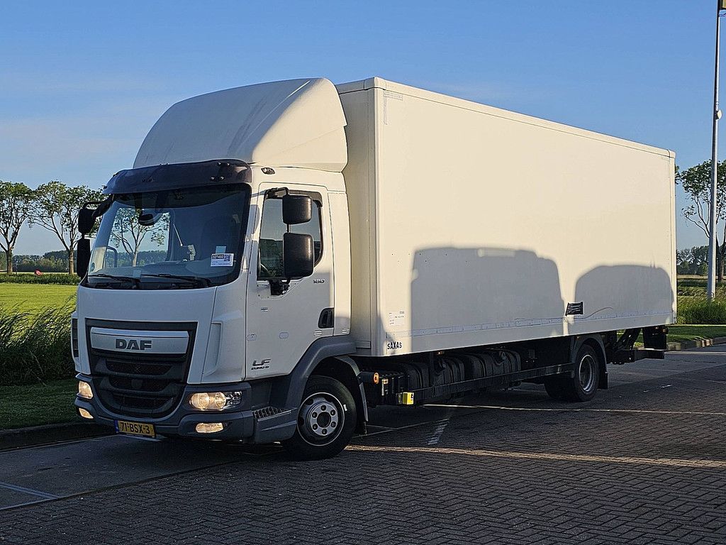DAF LF 180 7.49t taillift airco