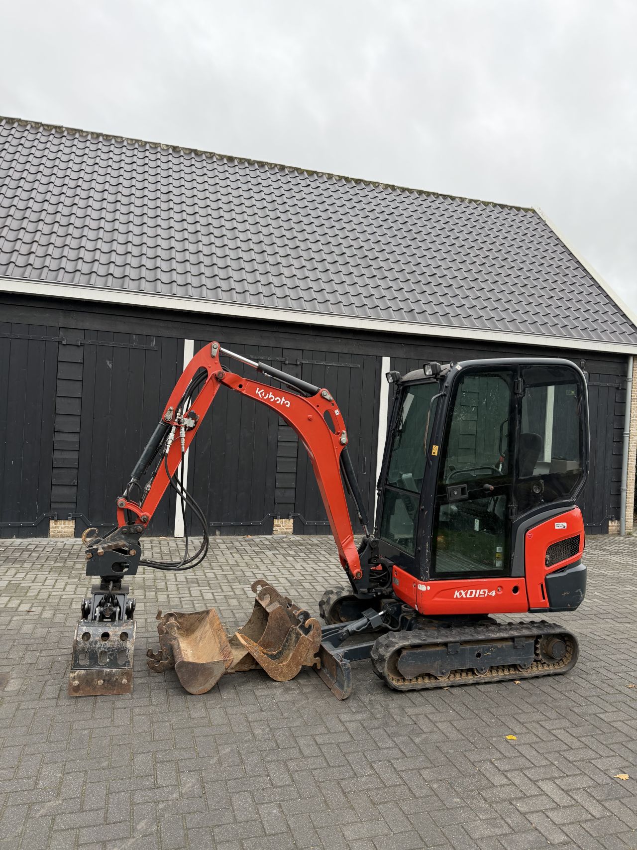 Gevraagd: Graafmachines en shovels t/m 3,5 ton.