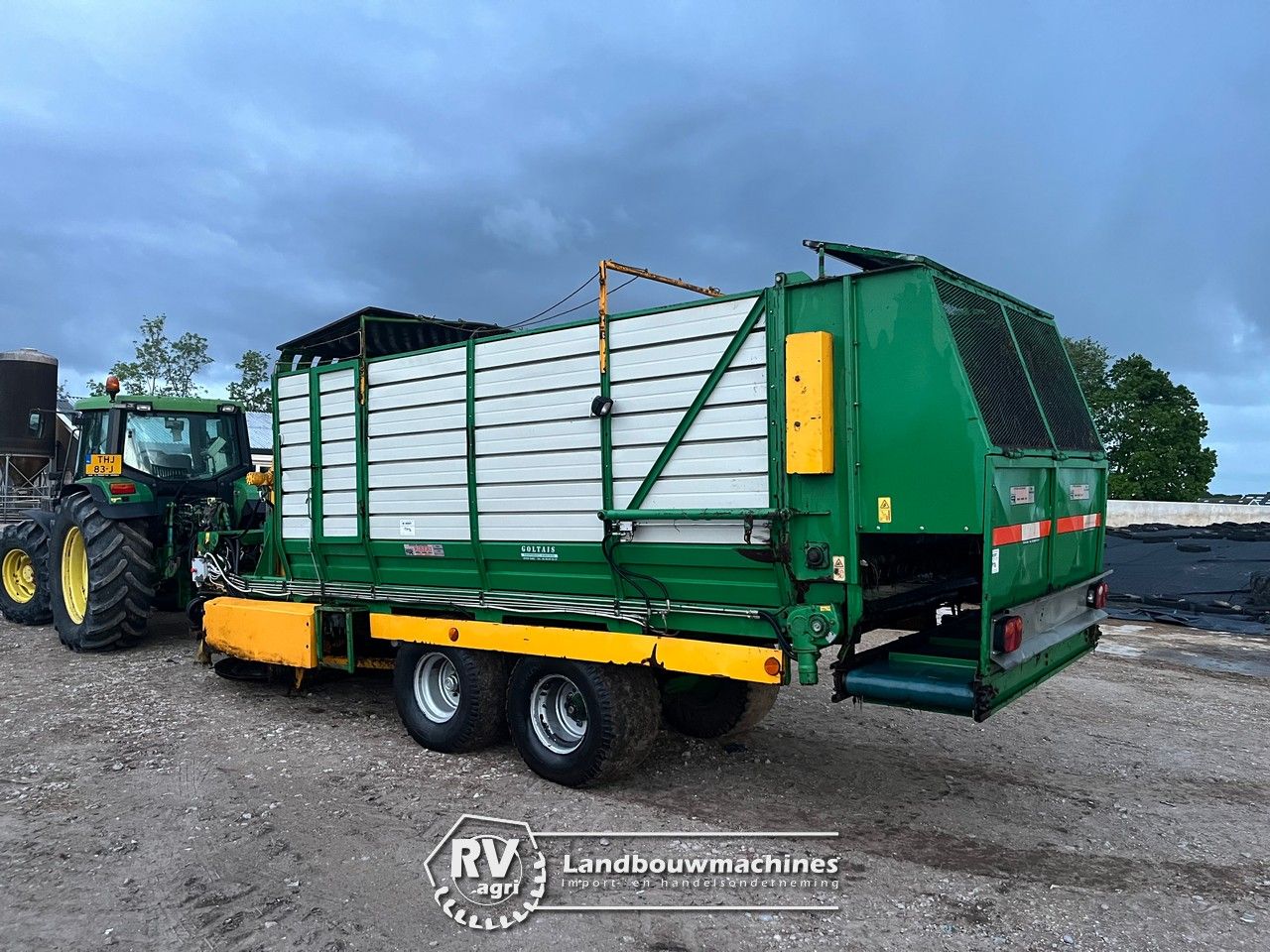 Riberi RS90 grazer | stalvoerwagen | dwarsafvoerband!