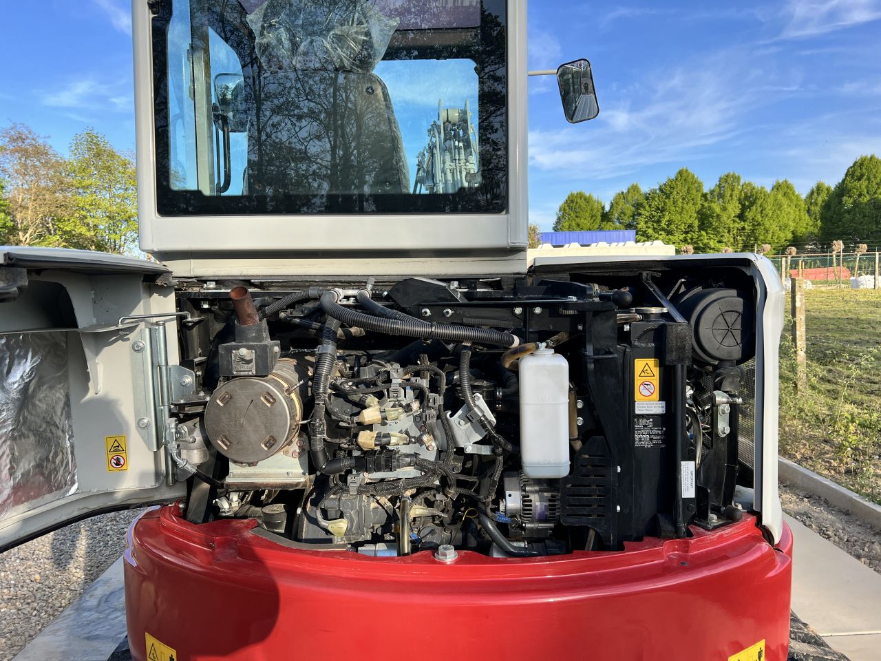 Takeuchi TB350R