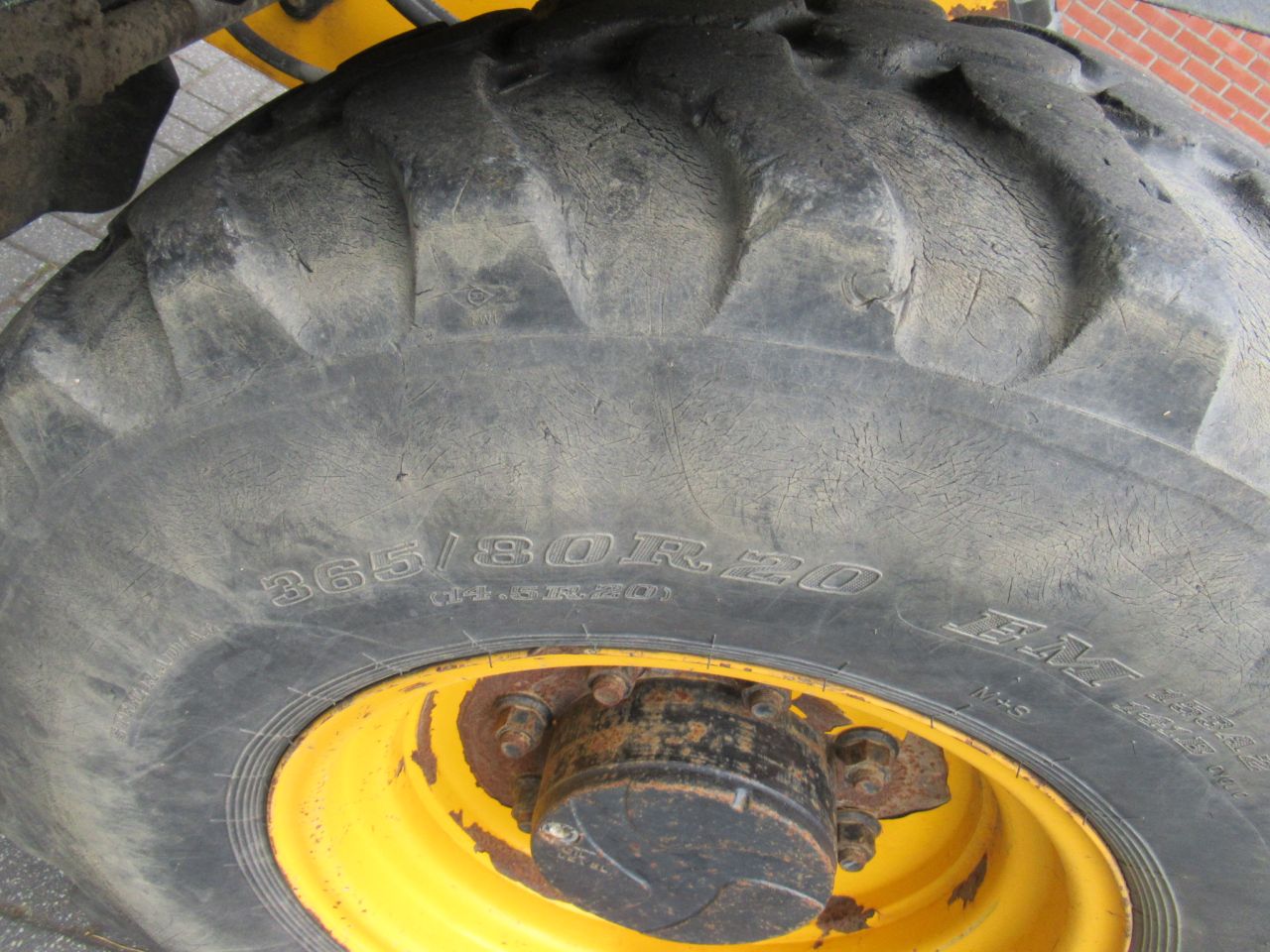 Jcb 409 loader