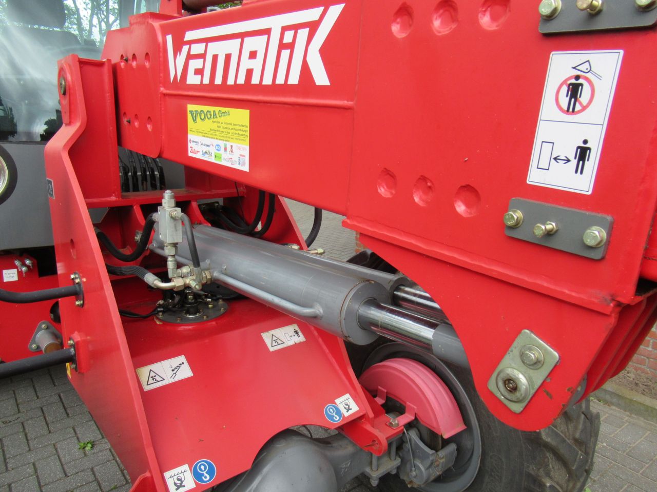 Wematik 825t loader met uitschuifmast