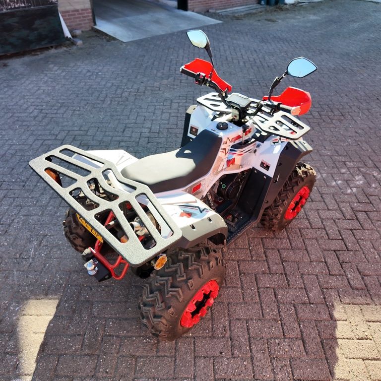 Commander 200cc quad