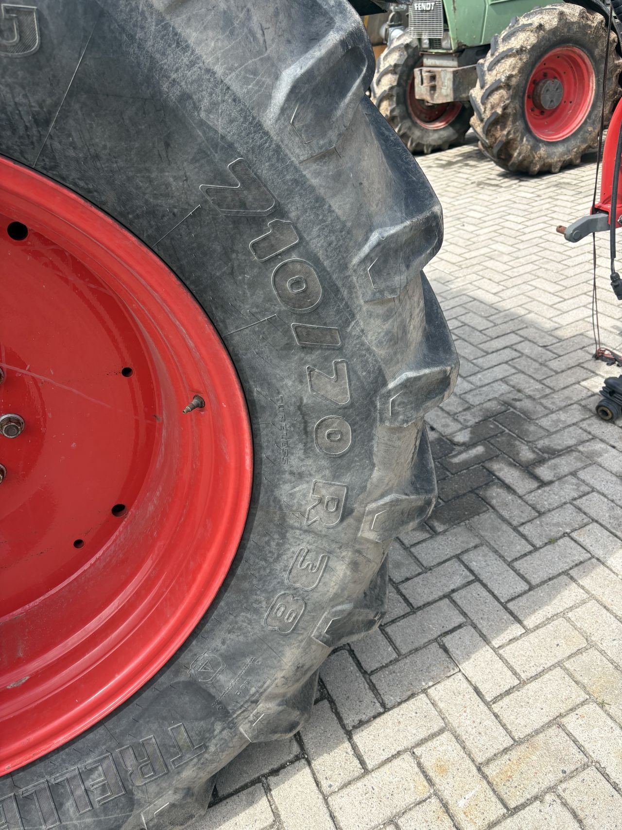 Fendt 820 Vario tms