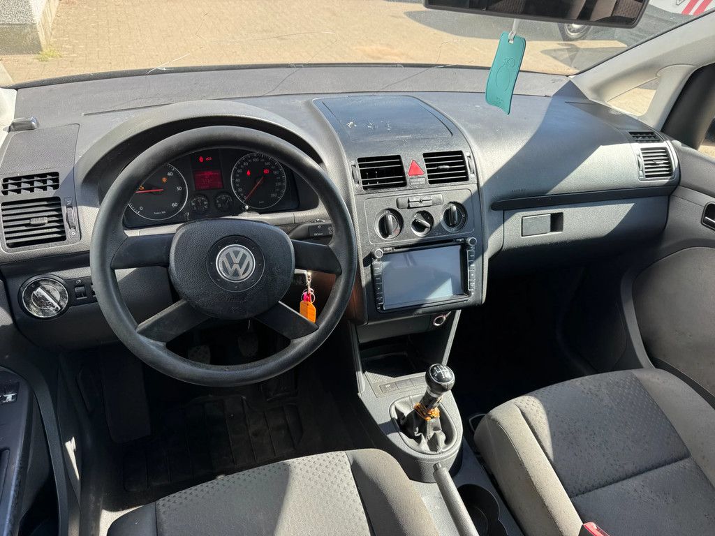 Volkswagen Touran **EURO 4-AIRCO**