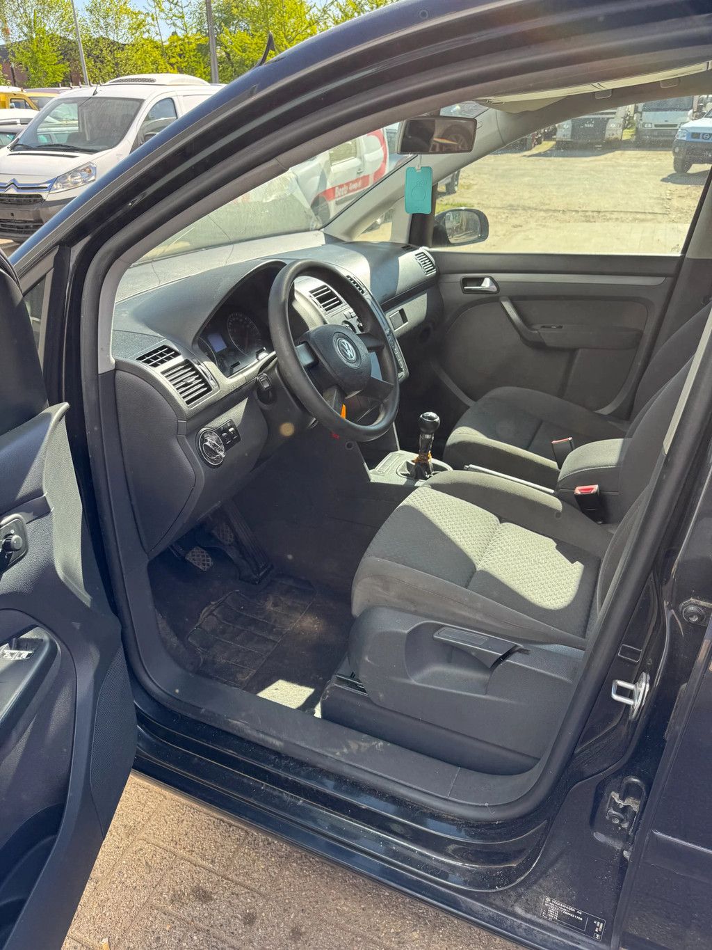 Volkswagen Touran **EURO 4-AIRCO**
