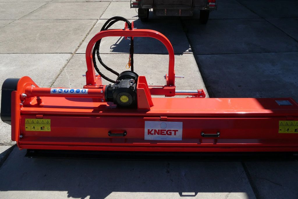 Knegt Klepelmaaier 220 ACTIE