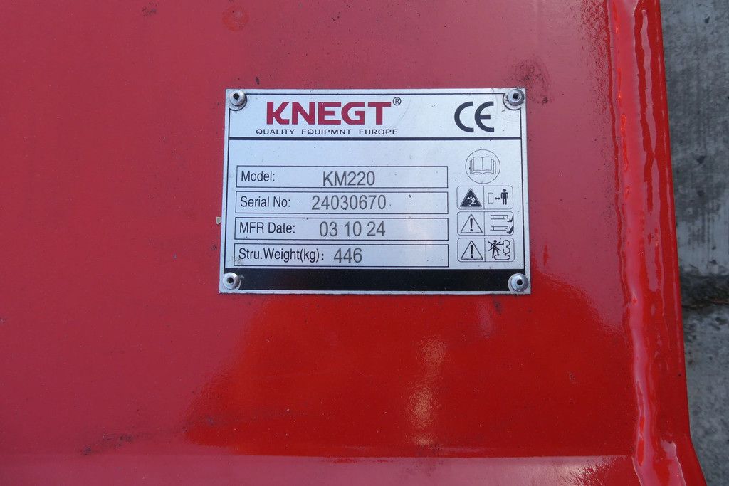 Knegt Klepelmaaier 220 ACTIE