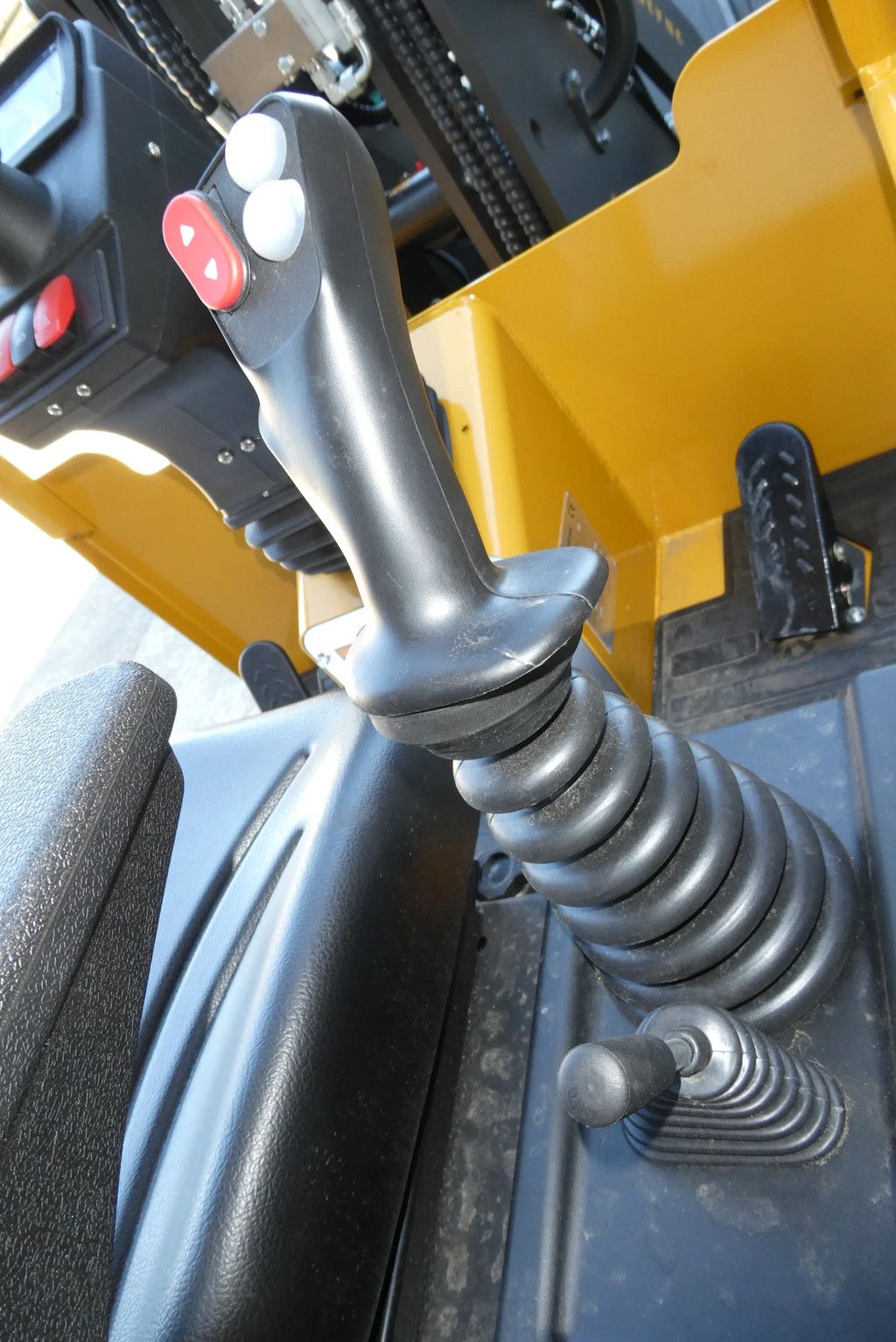 Eurotrac W12S