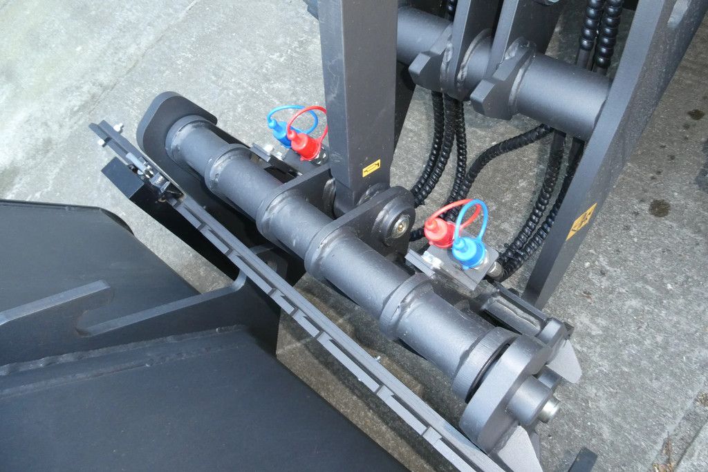 Eurotrac W12S