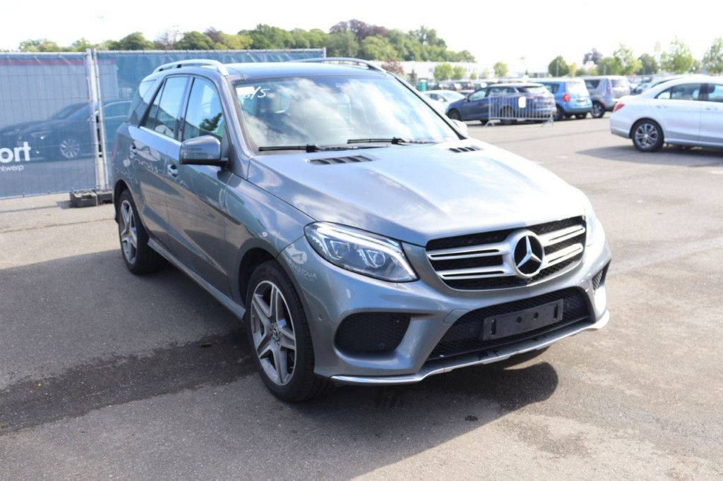 SUV Mercedes-Benz GLE 250d 4Matic Diesel 204 PS 2017 (Marge)