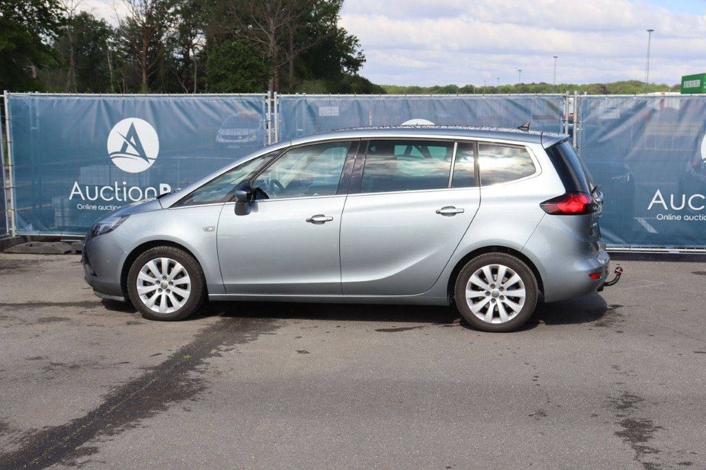 Passenger car Opel Zafira Petrol 140hp 2012 (Margin)