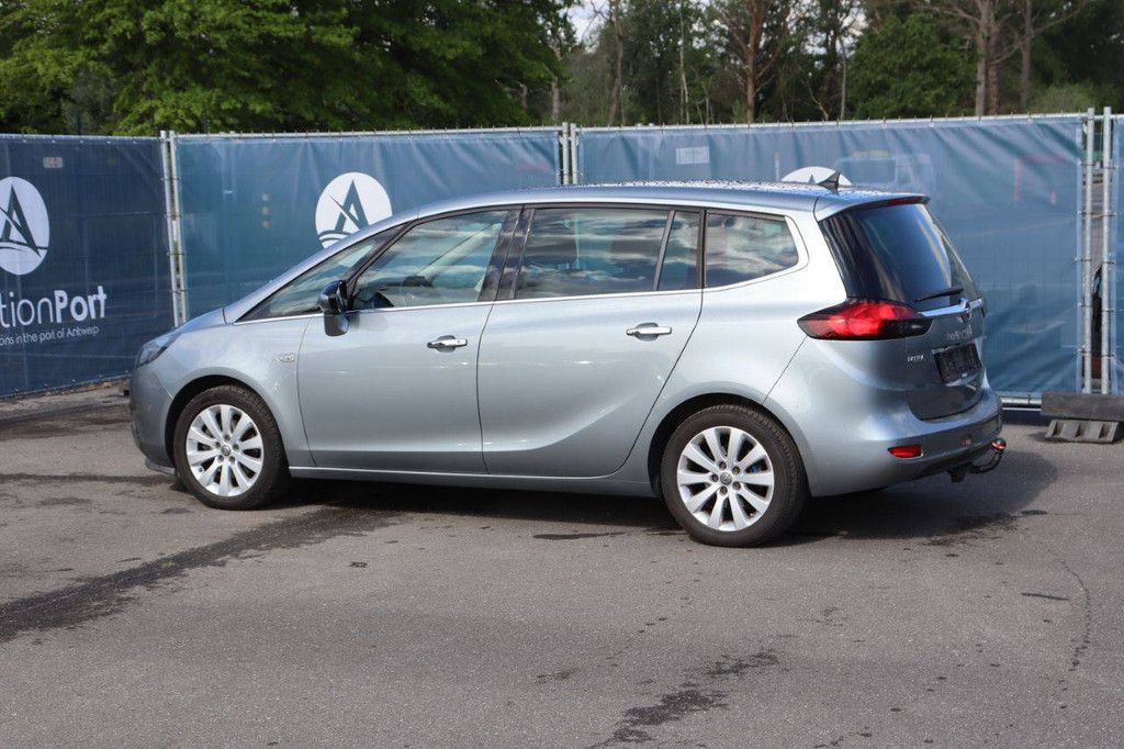Passenger car Opel Zafira Petrol 140hp 2012 (Margin)