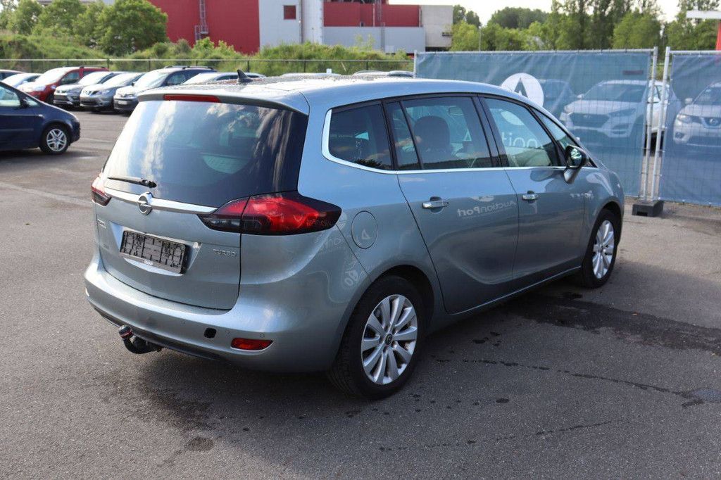 Passenger car Opel Zafira Petrol 140hp 2012 (Margin)