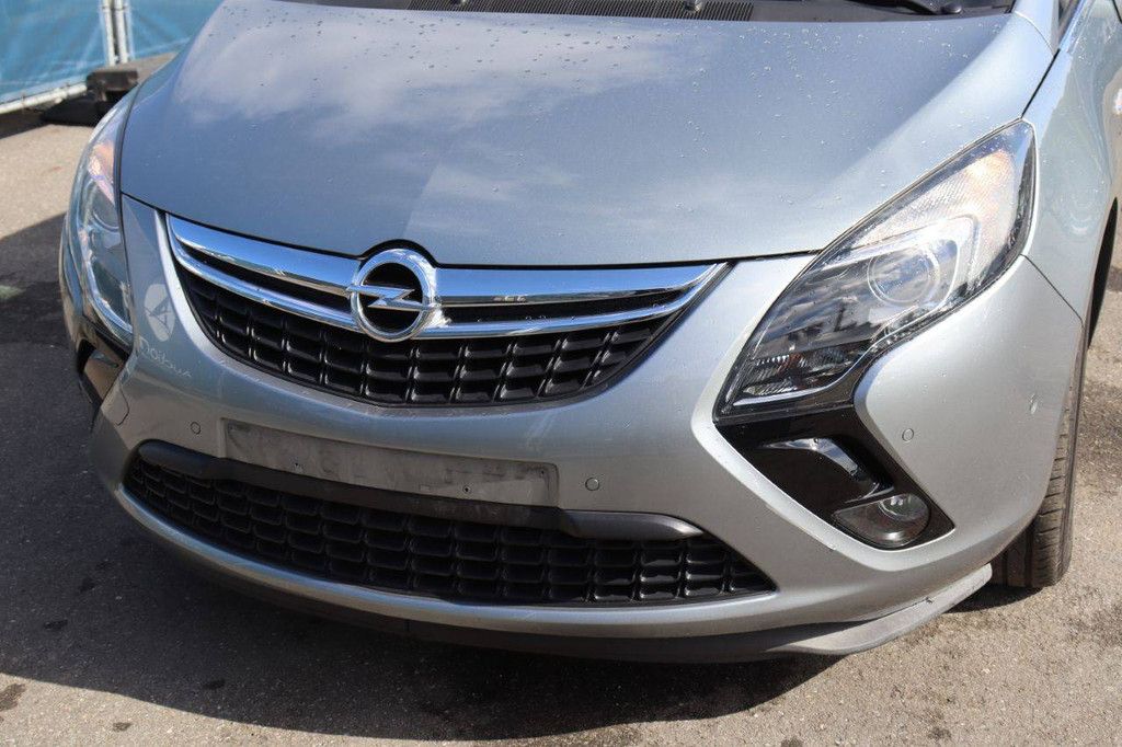 Passenger car Opel Zafira Petrol 140hp 2012 (Margin)