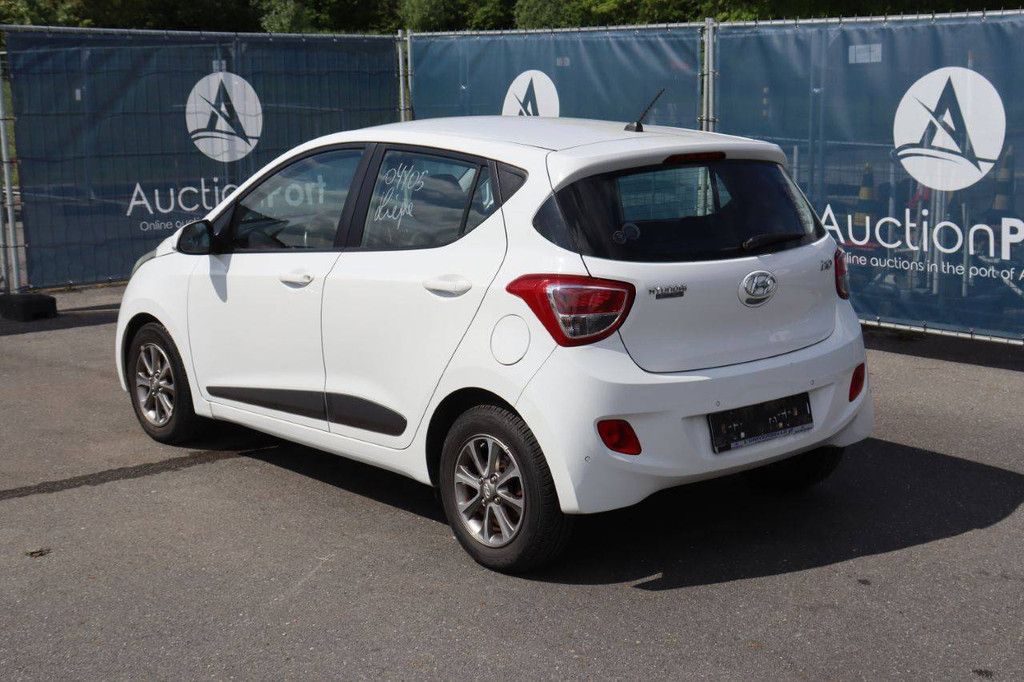 Hyundai i10 Benziner 66 PS Pkw 2014 (Marge)
