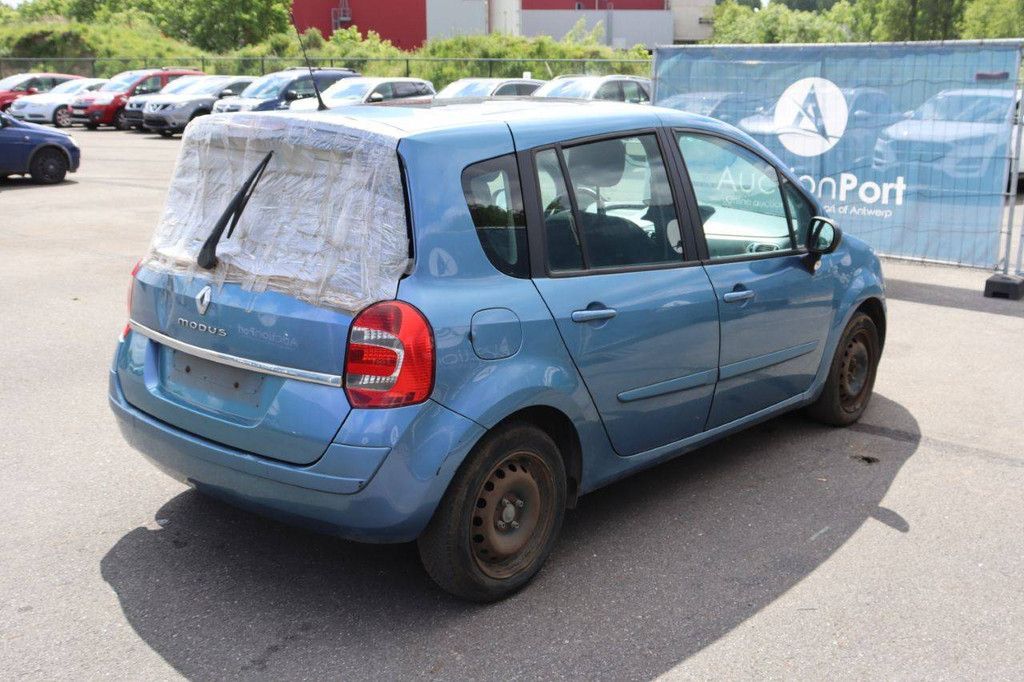Personenauto Renault Grand Benzine 75pk 2011 (Marge)