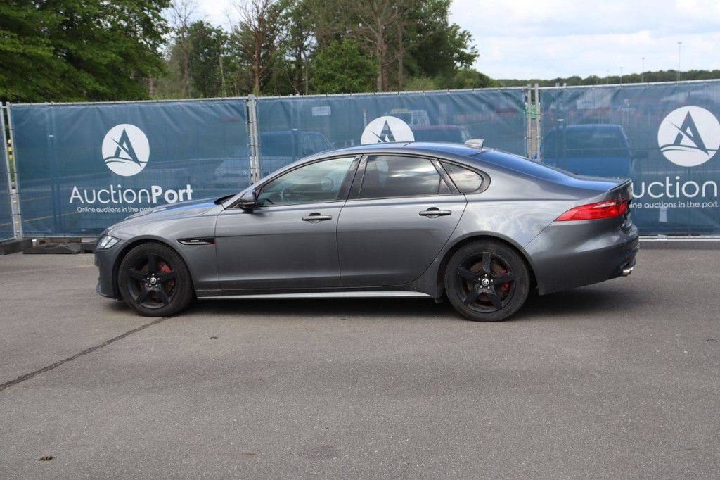 Jaguar XF 20d Diesel 135 PS Pkw, Baujahr 2017 (Margin)