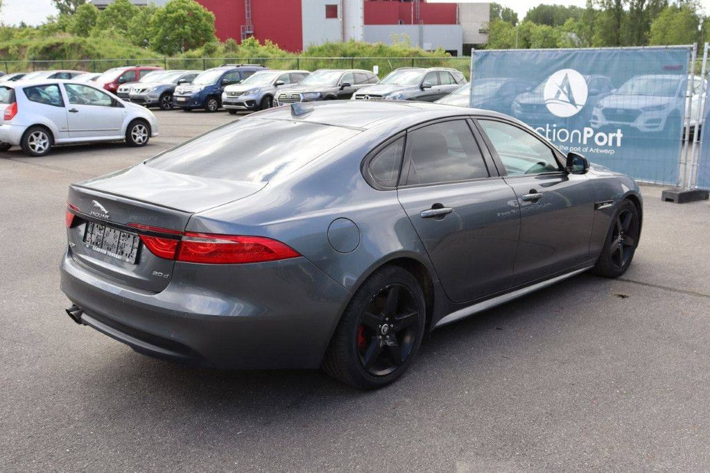 Jaguar XF 20d Diesel 135 PS Pkw, Baujahr 2017 (Margin)