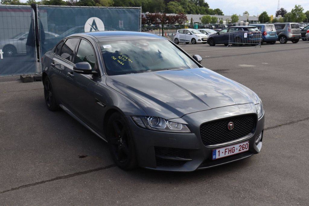 Jaguar XF 20d Diesel 135 PS Pkw, Baujahr 2017 (Margin)