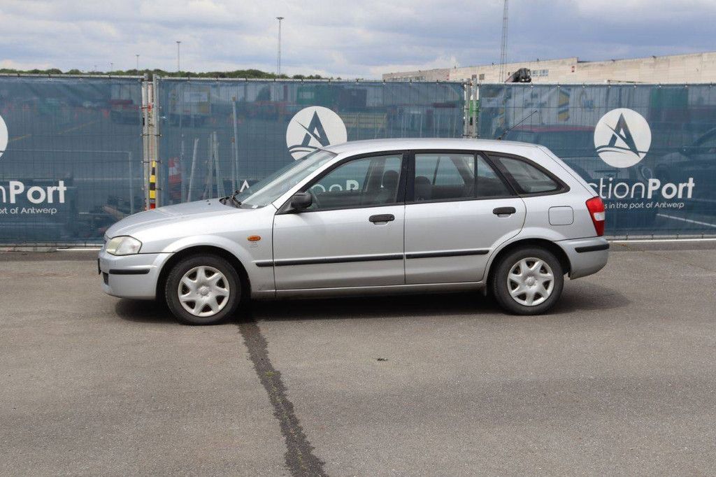 Pkw Mazda 3 Benzin 84 PS 1999 (Margin)